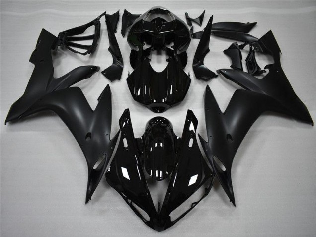 2004-2006 Glossy Matte Black Yamaha YZF R1 Fairings 2004-2006 Glossy Matte Black Yamaha YZF R1 Fairings