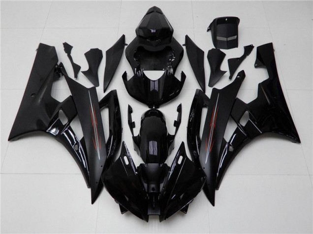2006-2007 Glossy Matte Black Yamaha YZF R6 Fairings 2006-2007 Glossy Matte Black Yamaha YZF R6 Fairings
