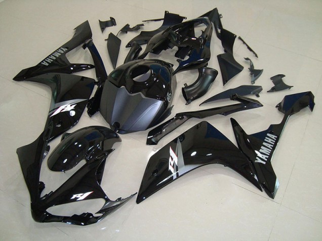 2007-2008 Glossy Black White Yamaha YZF R1 Fairings 2007-2008 Glossy Black White Yamaha YZF R1 Fairings